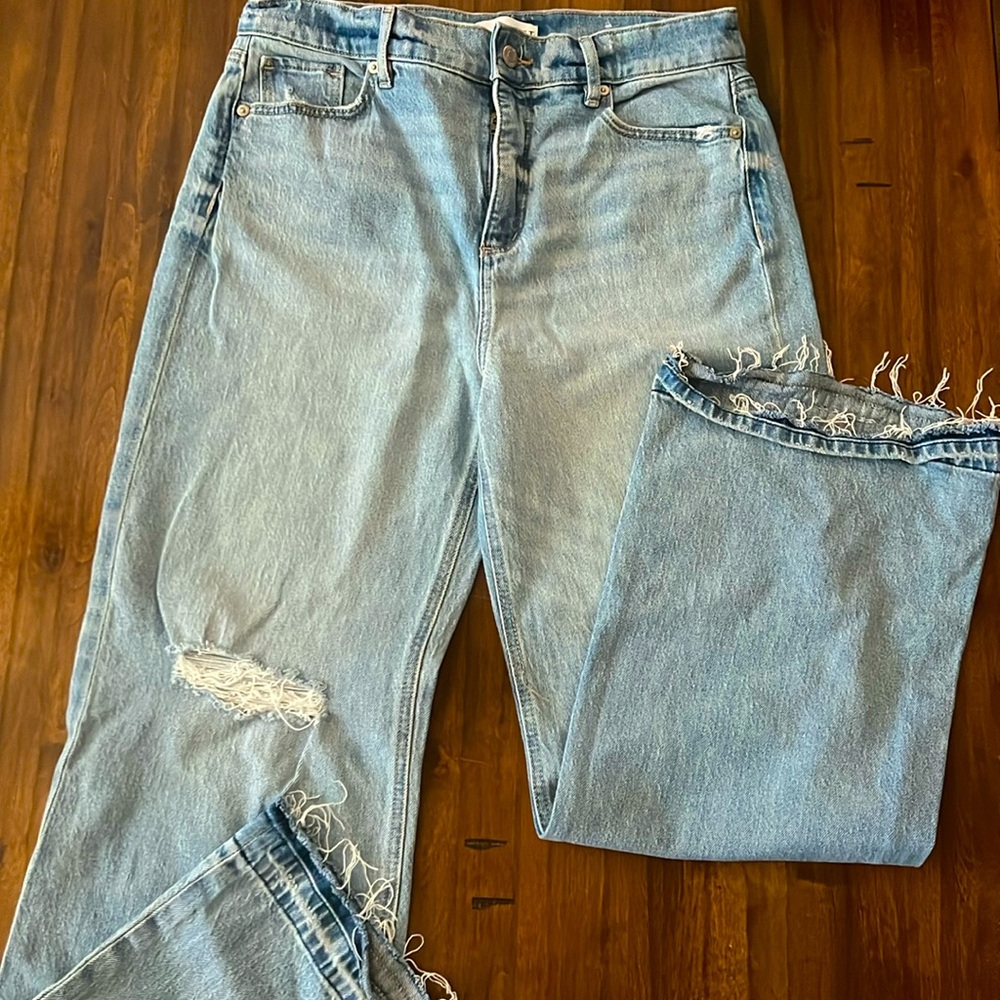 Loft Jeans
High rise ultra wide leg jeans
